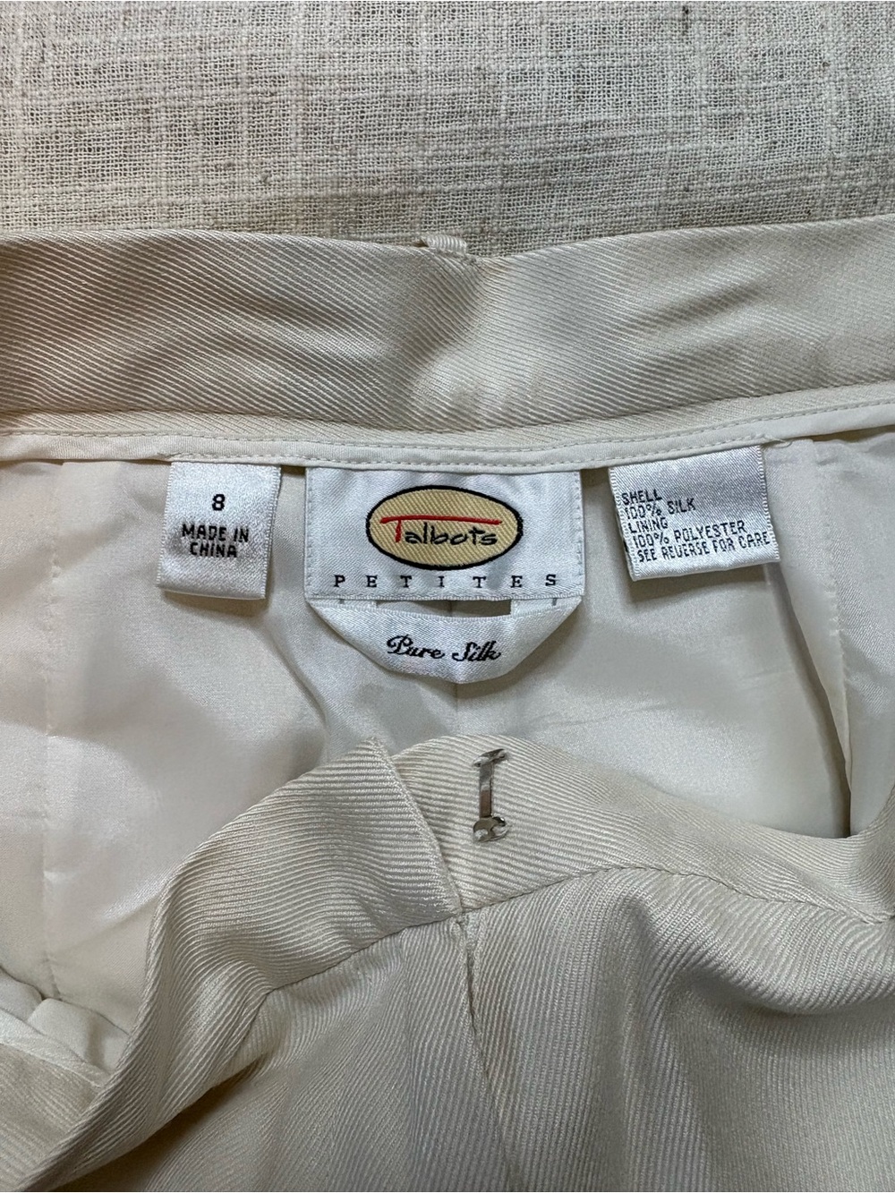 Talbots Petites Pure Silk Tailored Straight Leg Dress Pants Cream Size 8P - Picture 3 of 4